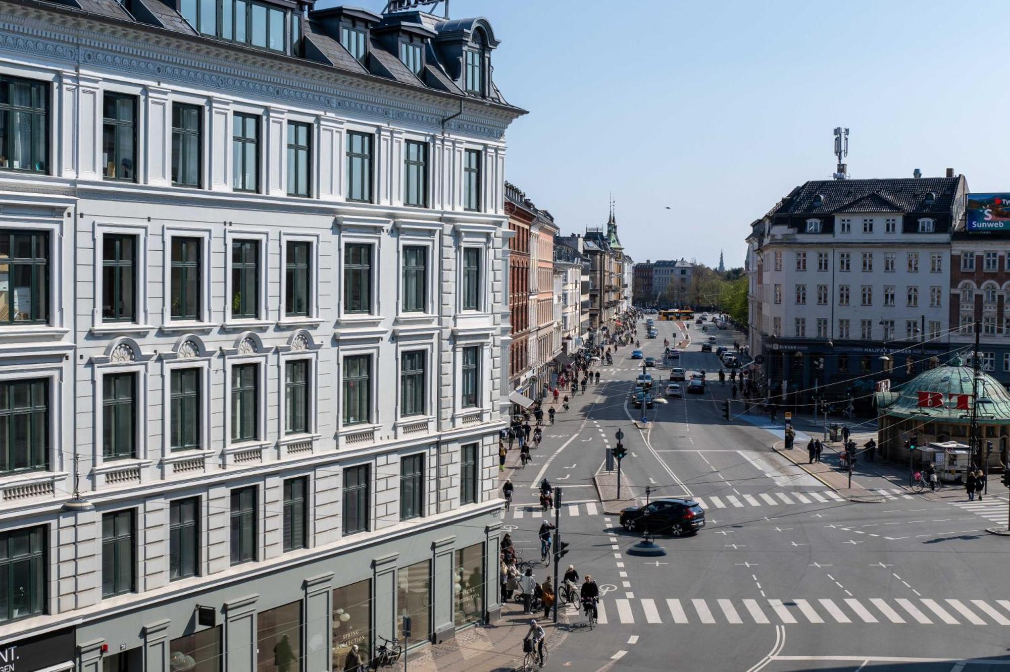 Appartement Spacious 3 Bedroom In Peaceful Area *
