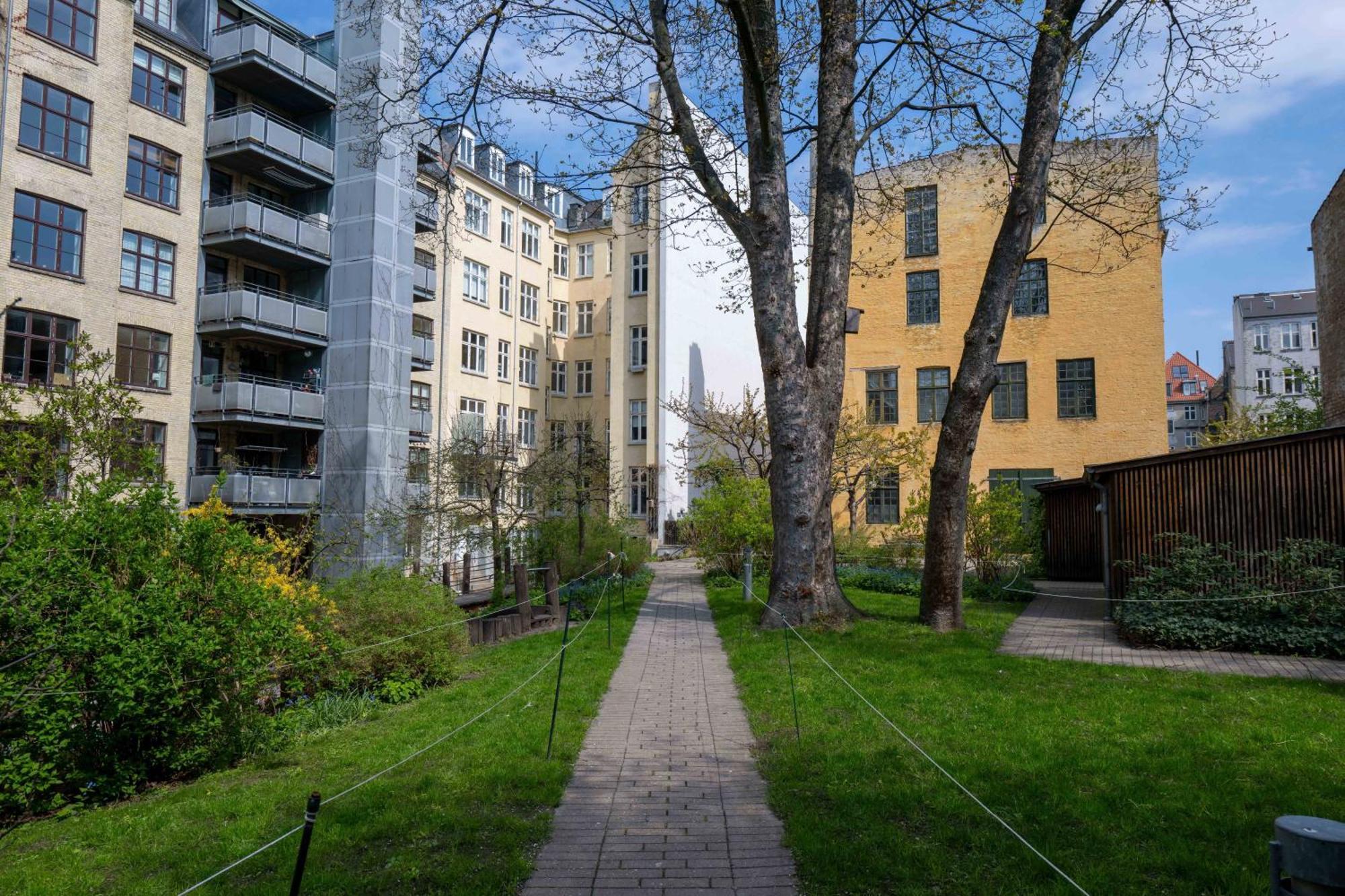 Spacious 3 Bedroom In Peaceful Area Copenhagen